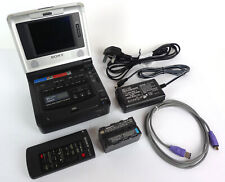 Sony GV-D800E PAL Digital8 Video Walkman VCR Hi8 8mm, Remote, Charger