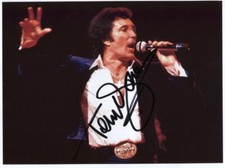 Tom Jones 8" x 10" Photo Hand