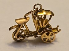 Vintage Collectible 18K Gold
