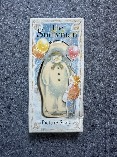 The snowman raymond briggs - raymond,