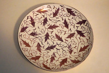 Wedgwood Purple Lustre Foliage