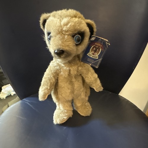 Yakov toy shop - yakov's, meerkat
