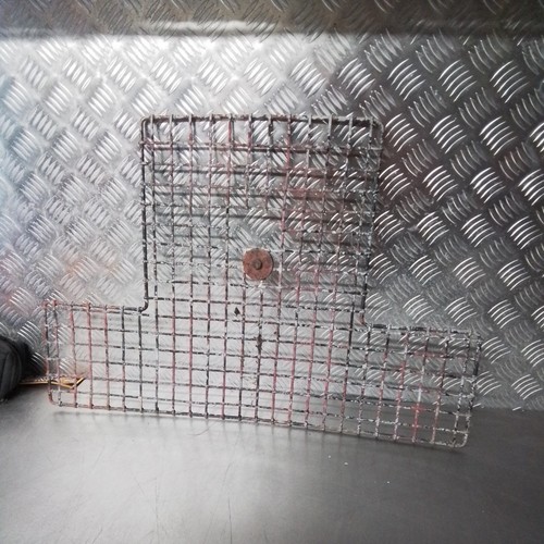 Land rover front grill - front, series