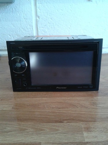 Pioneer avh 2400bt car - pioneer,