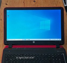 HP Pavilion 15-P104NT Red