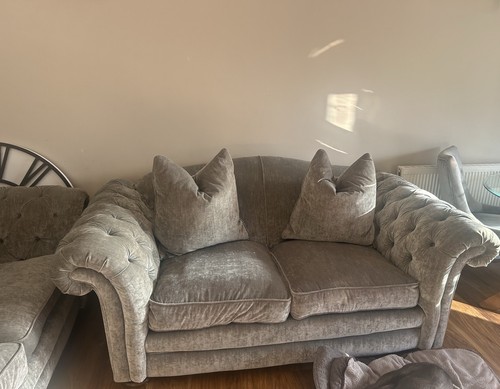 Grey velvet seater - 2,