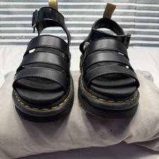 DR MARTENS Womens Size 6