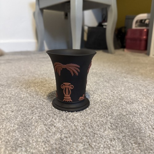 Wedgwood black terracotta - wedgwood,