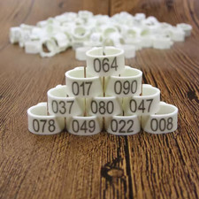 100 coloured 8mm - 8mm, plastic