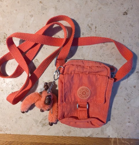 Cute little kipling shoulder - cute,