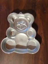 Vintage Wilton Teddy Bear Cake