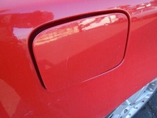 11 VOLVO V50 2.0D R-DESIGN FUEL FILLER FLAP-RED-612 04-12 BREAKING CAR