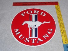 VINTAGE "FORD MUSTANG W/