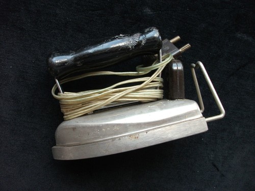 Vintage electric iron - iron,