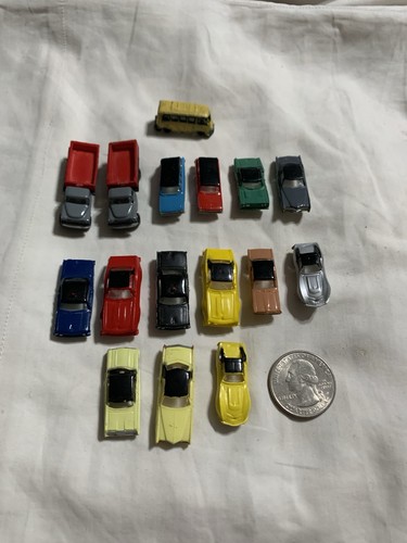 Bachmann auto set - 16,