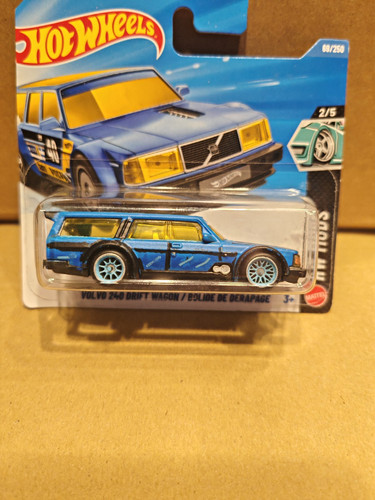 Hot wheels volvo 240 - volvo,