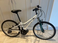 Halfords Apollo White and Green Bike