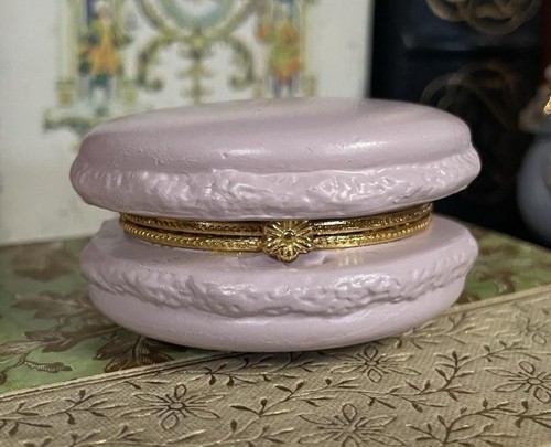 Lavender macaron shaped