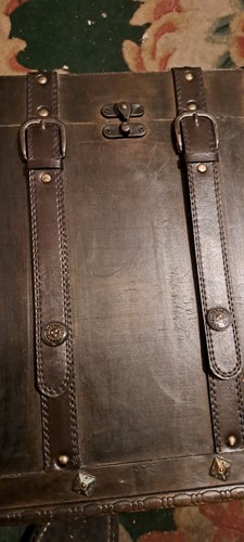 Vintage cases and trunks - vintage,
