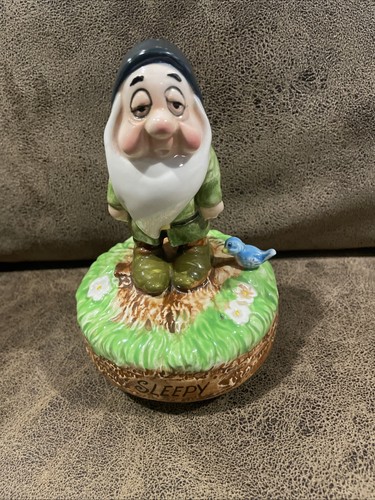 Vintage walt disney sleepy - disney,