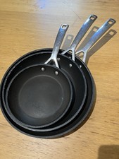 Le Creuset Non-stick Frying Pan Set 3 Pans - 20cm, 26cm, 30cm - 8”, 10”, 12”