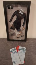 FRANKLIN MINT MARILYN MONROE OUTFIT BOXED SET NEW &CERTIFICATE 