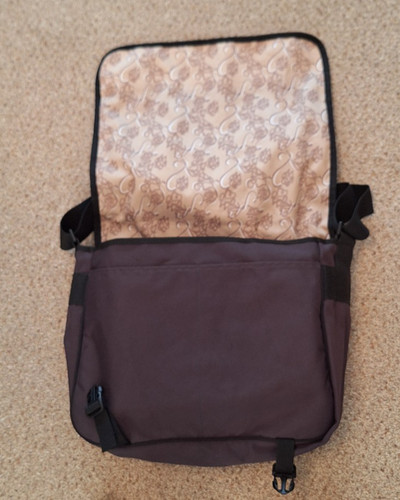 Brown jack wolfskin inside out - inside,