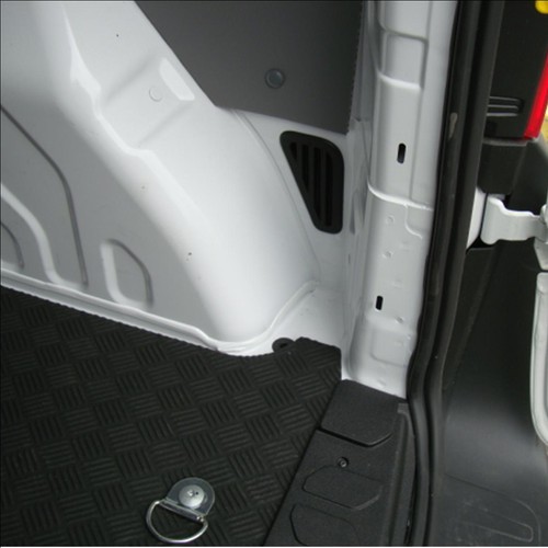 Extra wide non slip - &,