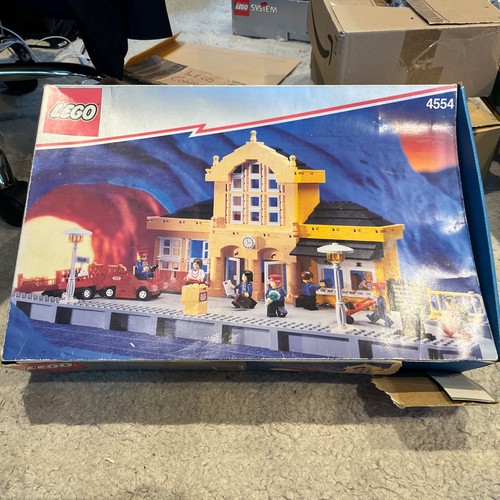Lego metro station train set - lego,