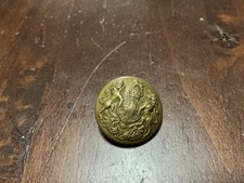OLD MILITARY BRASS BUTTON