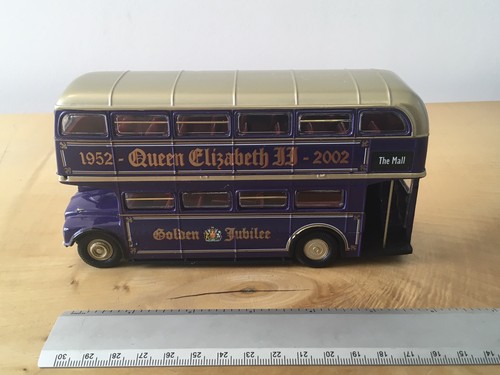 Corgi cc25902 queen elizabeth - cc25902,
