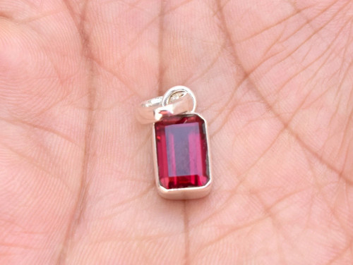Natural red ruby - ct, emerald