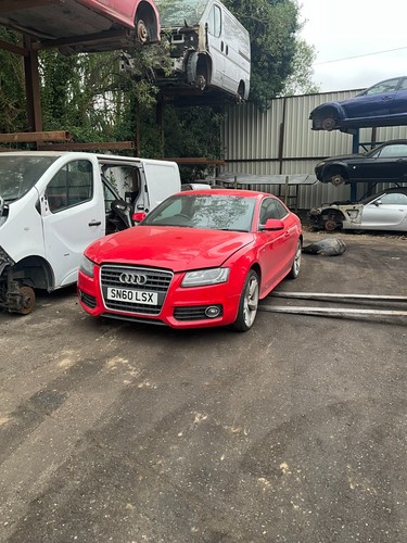 Audi 2010 2l petrol - 2010:,