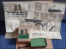 KNIGHTS HEAD PLATFORM TRUCK Precision Models True-To-Type Toy 1950's Chad Valley