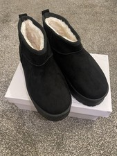 Women’s Black UGG Ankle
