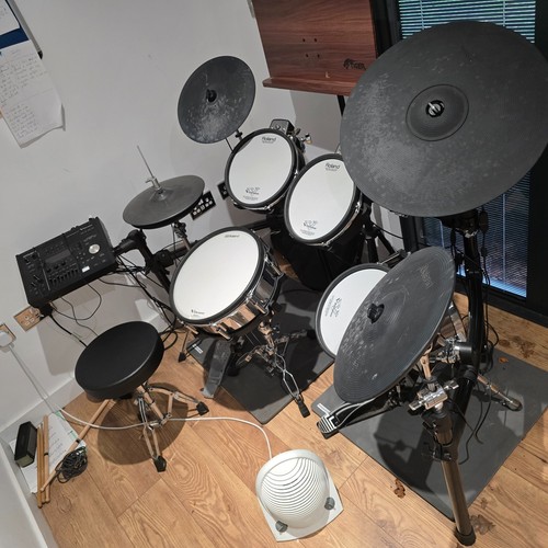 Electronic drum kit roland - drum,