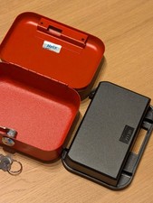 Helix Made in England Petty Cash box with tray in red with lock