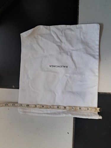 Balenciaga draw string - 🤑,