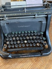 antique underwood typewriter