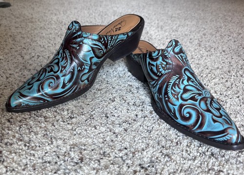 Patricia nash battista - battista, mules