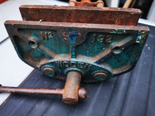 Woden carpenters bench vice - woden,