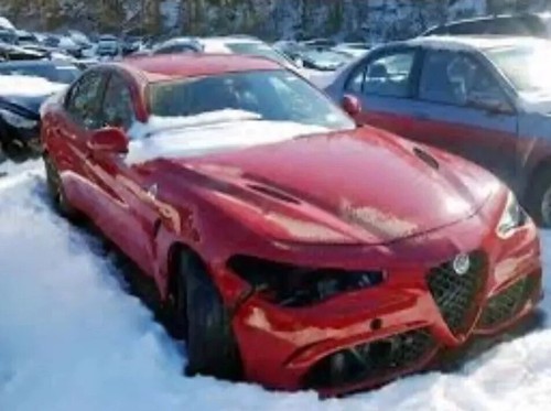 Breaking alfa romeo - breaking,