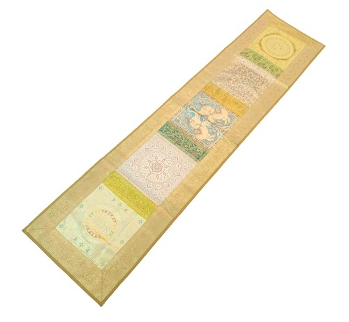 Dining cover table - table, runner