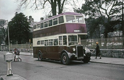 Photo deiniolen motors - photo,