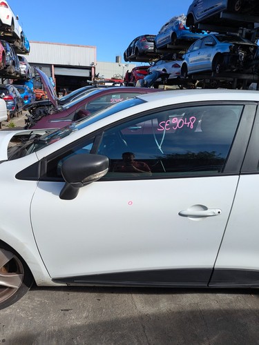 Renault clio mk4 door 2014 - 5,