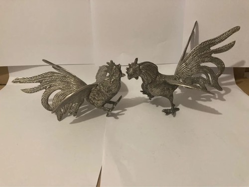 Small metal cockerels - x, 2