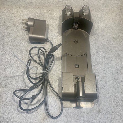 Dyson salom charger 17530 - dyson,