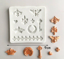 3D Vintage Crown Silicone