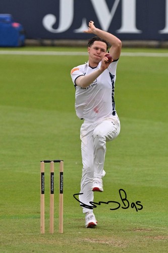 Sonny baker signed autograph - sonny,