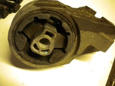 Vauxhall Antara 2.2 4x4 ENGINE MOUNT   BREAKING ANTARA